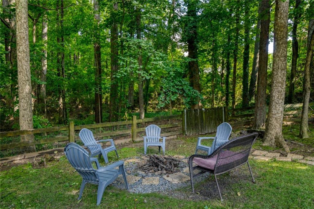 870 Southfield Lane