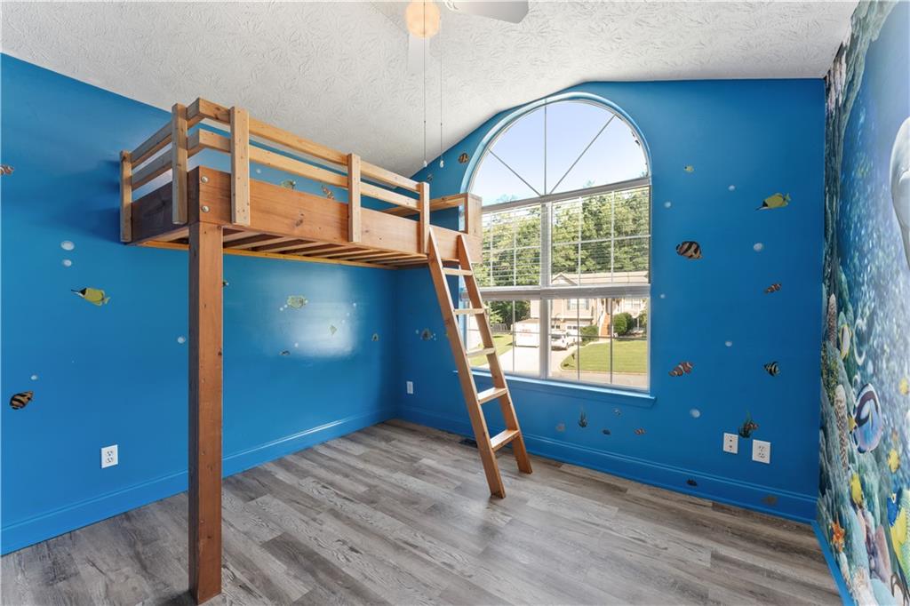 1145 Sycamore Summit