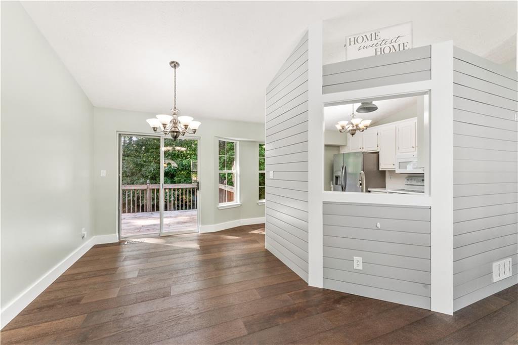 1145 Sycamore Summit