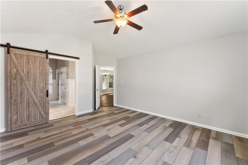 1145 Sycamore Summit