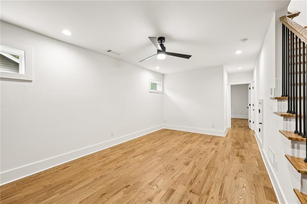 112 1st Avenue