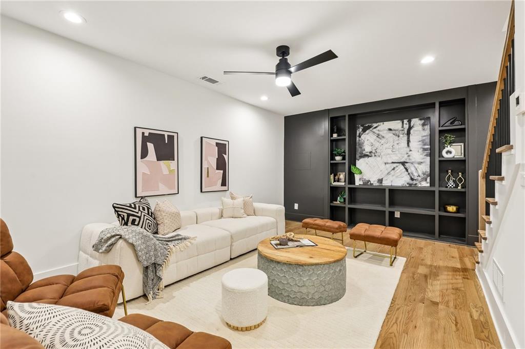 112 1st Avenue Unit B