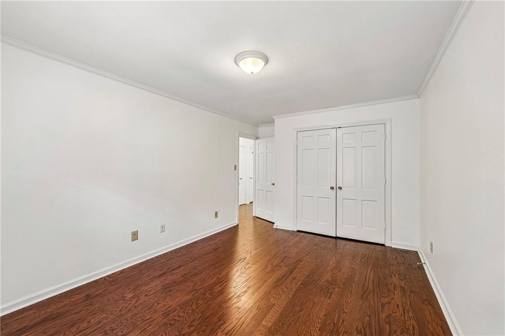 11 Kings Walk NE