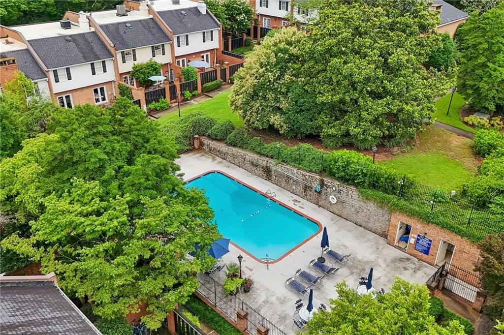 11 Kings Walk NE