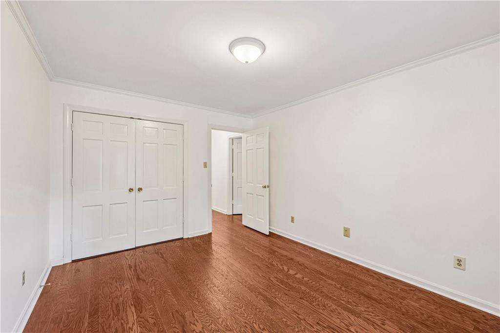 11 Kings Walk NE