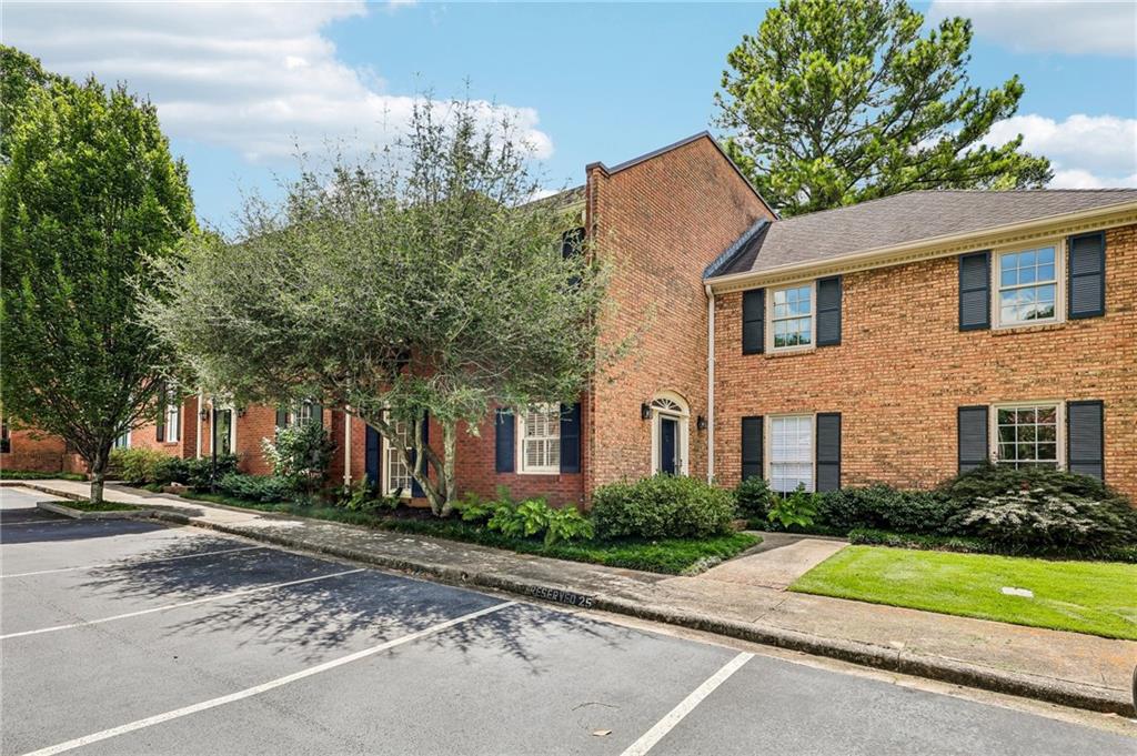 11 Kings Walk NE