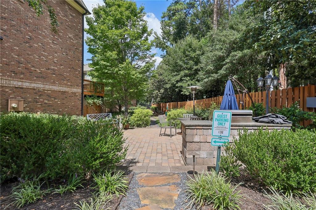 1189 Lavista Road NE
