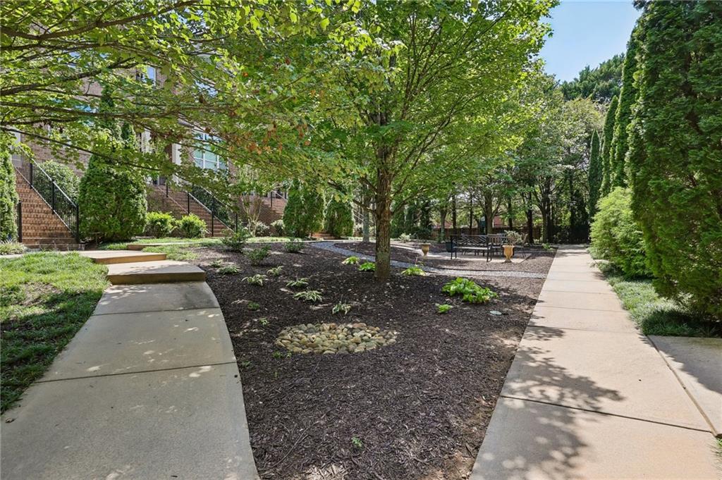 1189 Lavista Road NE