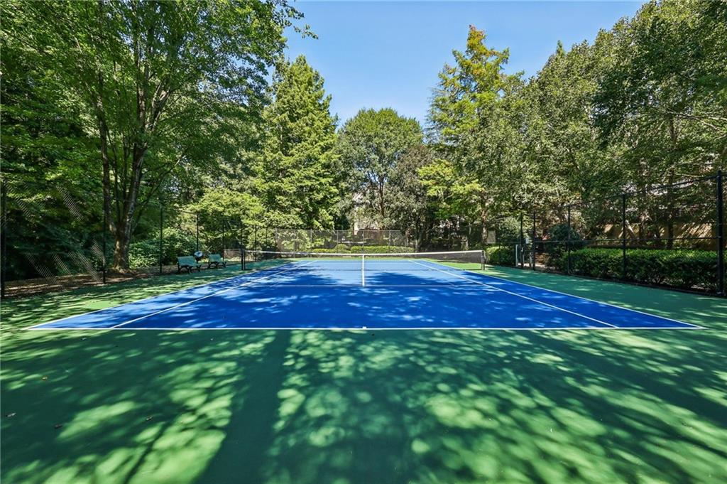 1424 Westchester Ridge NE