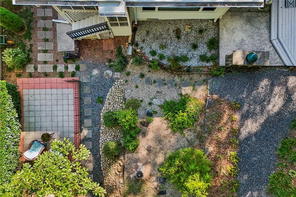 1173 Forrest Boulevard