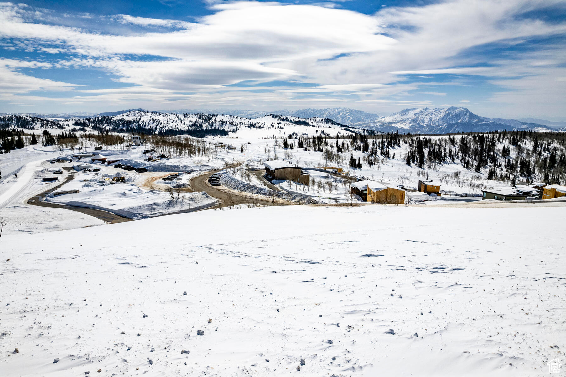 8507 E OVERLOOK DR Unit: 13