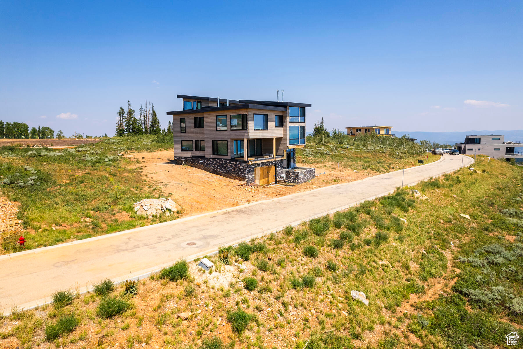 8507 E OVERLOOK DR Unit: 13