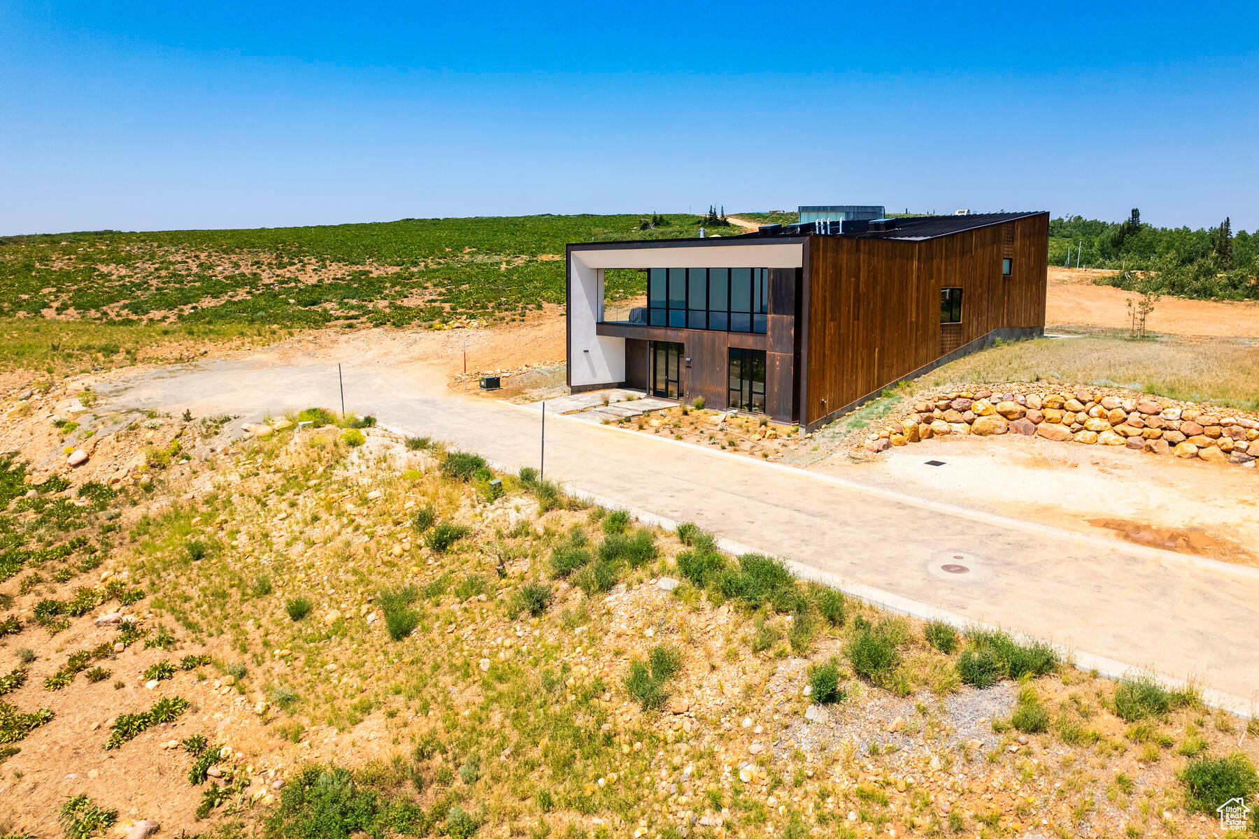 8507 E OVERLOOK DR Unit: 13