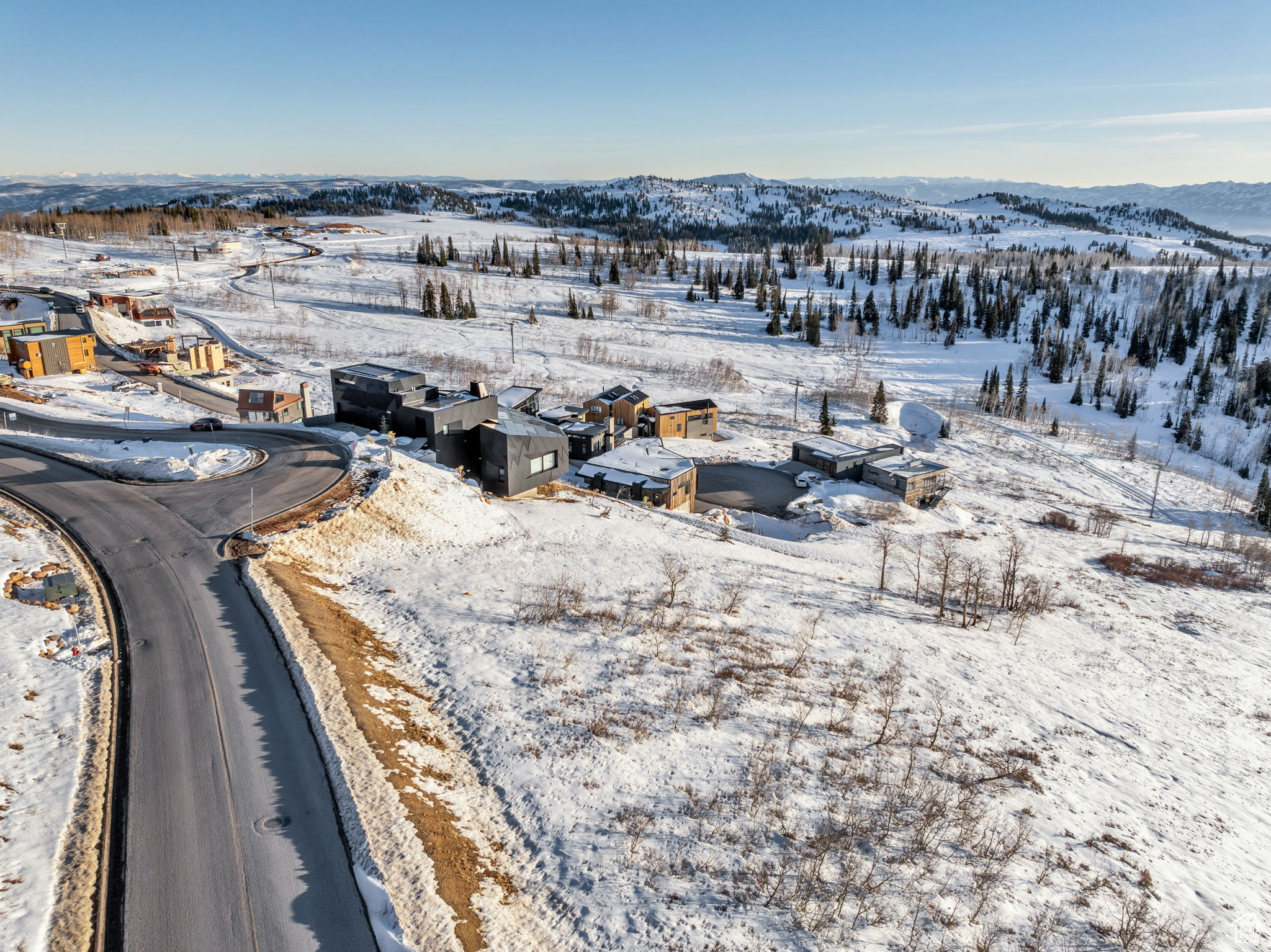8449 E SUMMIT PASS RD Unit: 43R