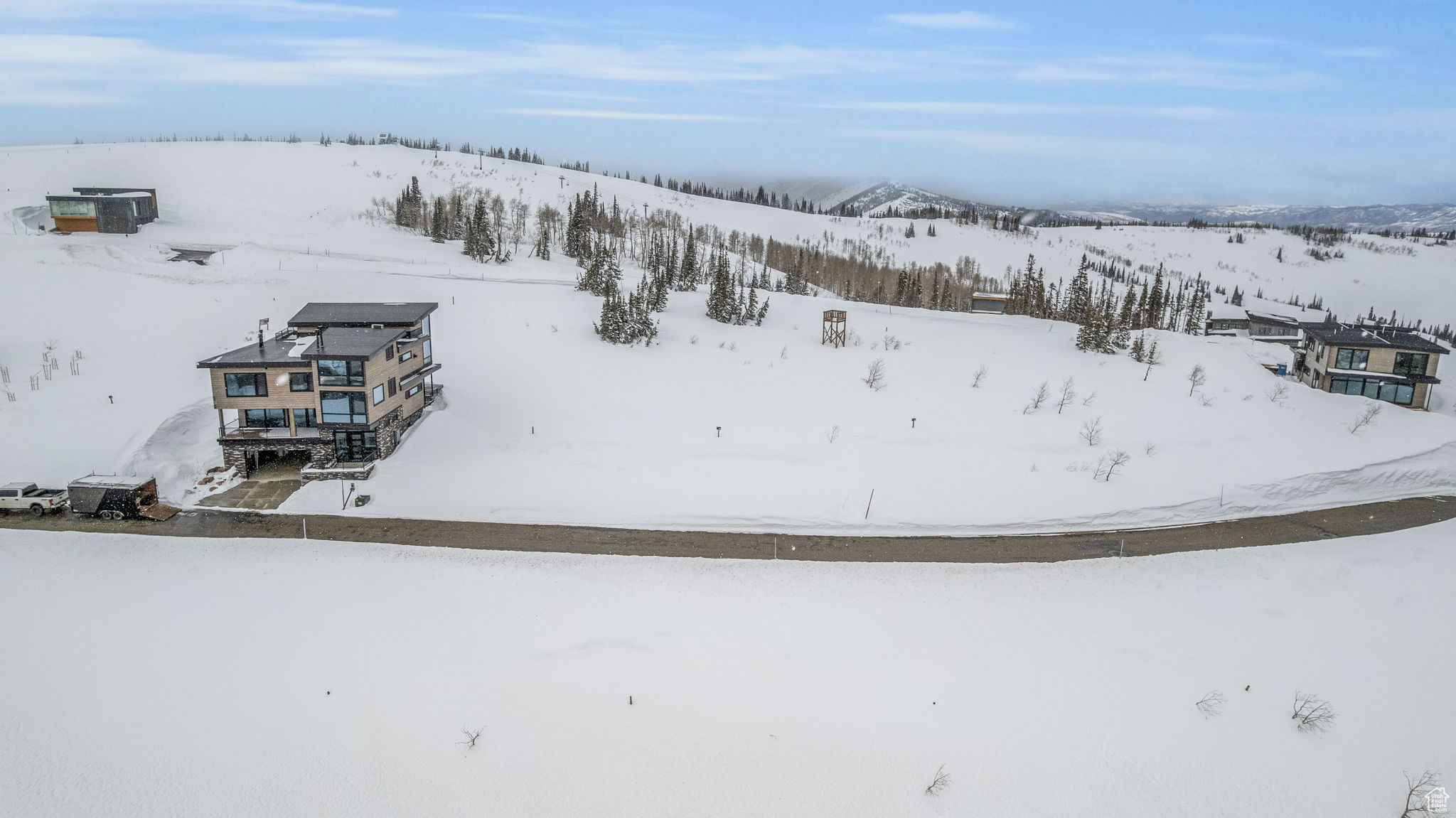 8542 E OVERLOOK DR Unit: 20