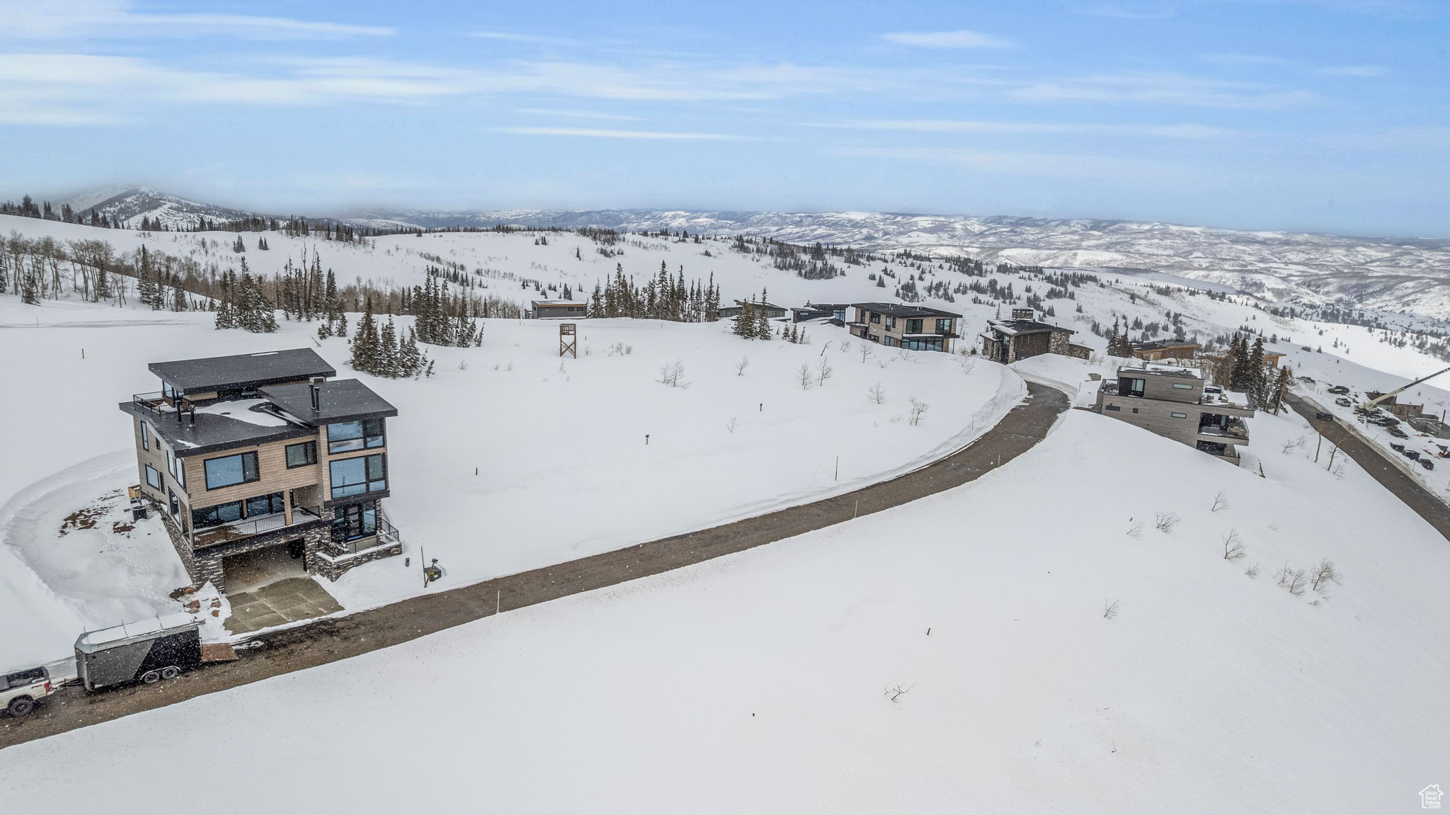 8542 E OVERLOOK DR Unit: 20