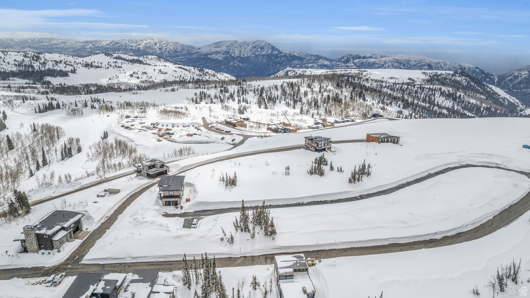 8542 E OVERLOOK DR Unit: 20
