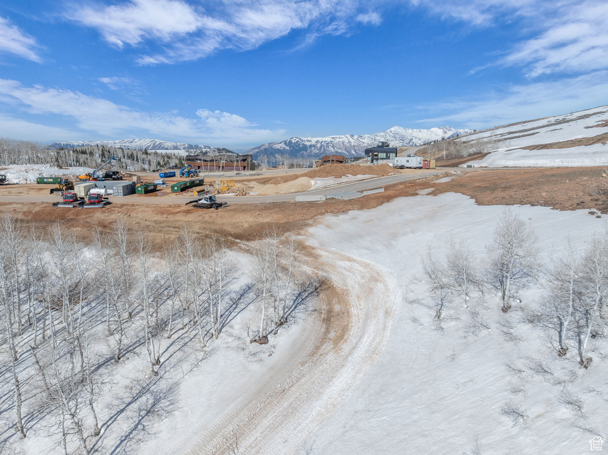 5798 N DAYBREAK RDG Unit: 19