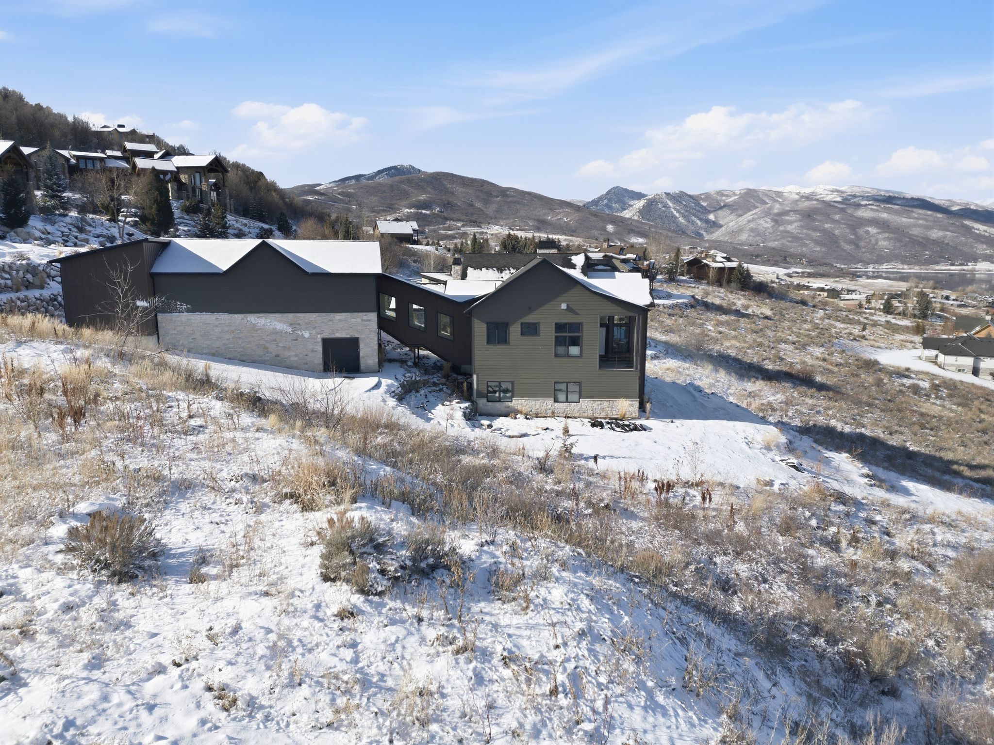 1316 S VIA MONACO DR. Unit: 38