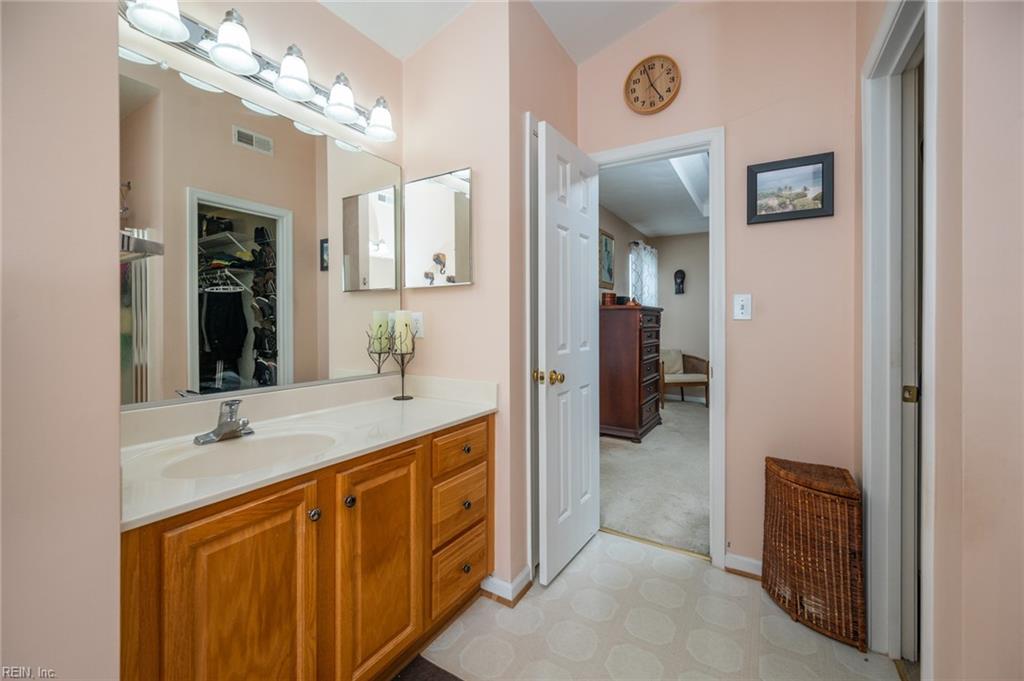 19 E Big Sky DR