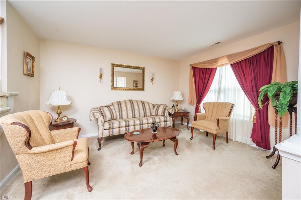 19 E Big Sky DR