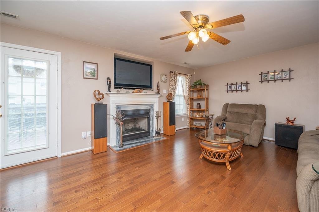 19 E Big Sky DR