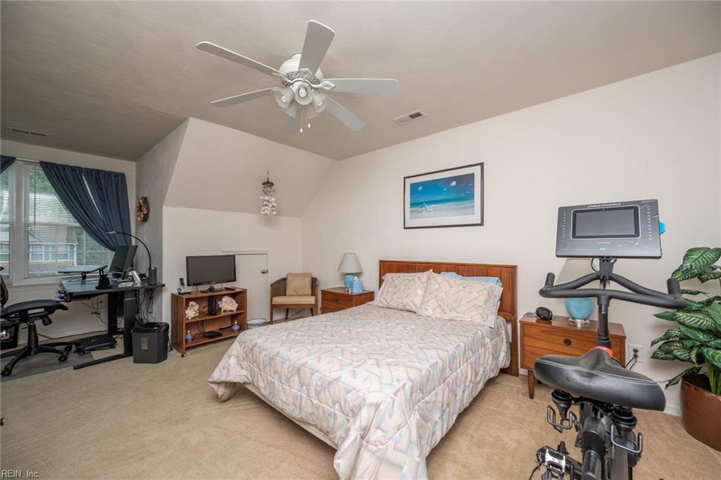 19 E Big Sky DR