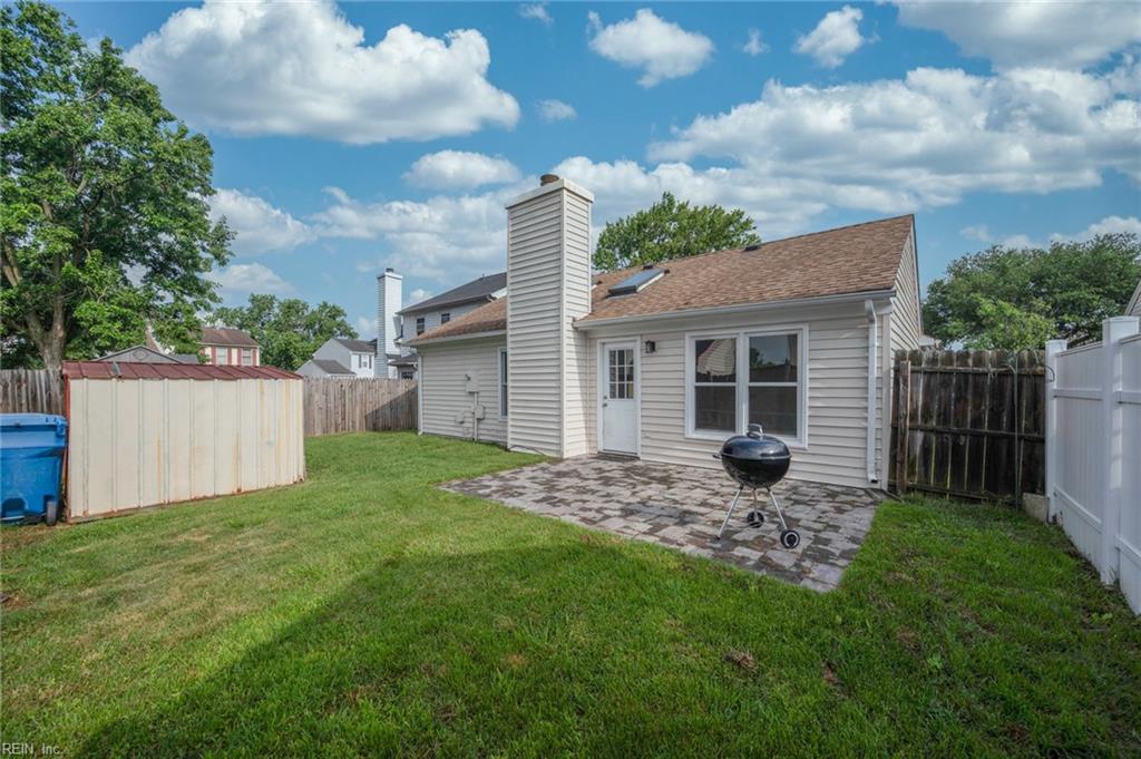 1337 Sharbot DR