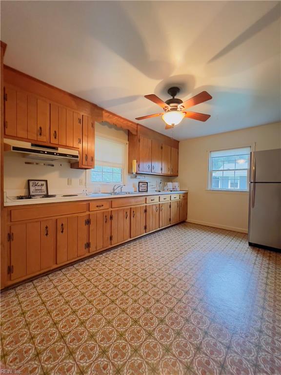 570 Colony RD