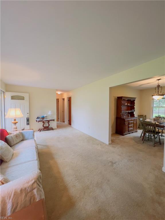 570 Colony RD
