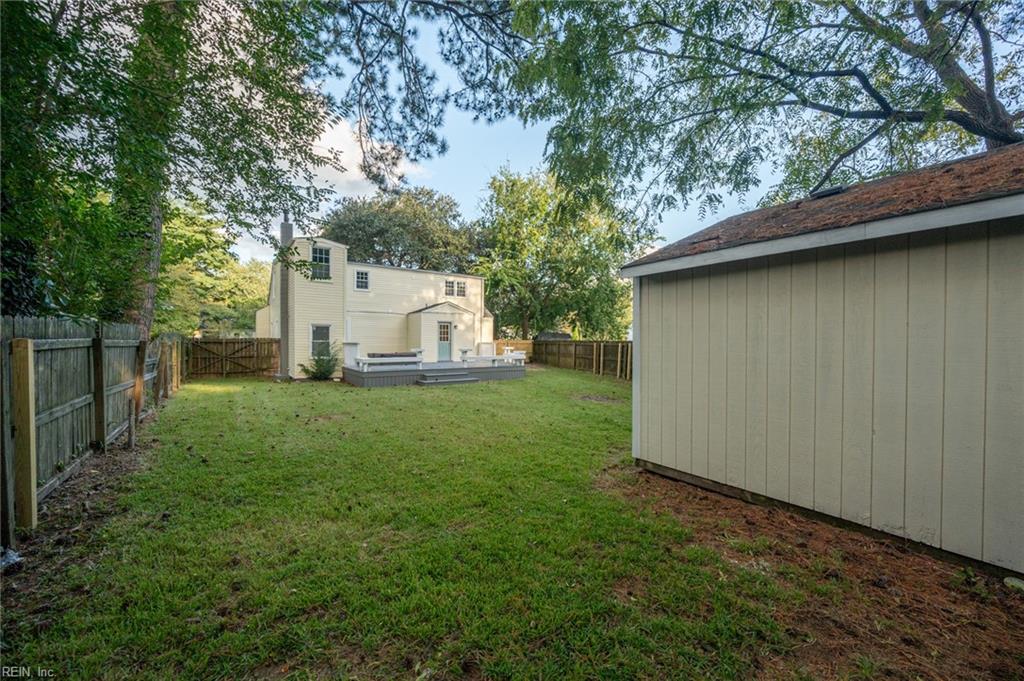 8451 Jane WAY