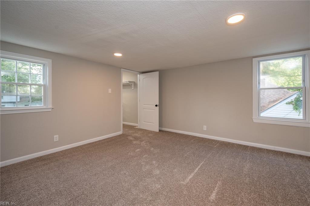 8451 Jane WAY