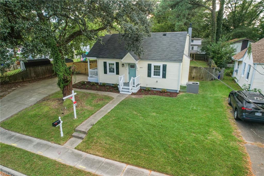 8451 Jane WAY