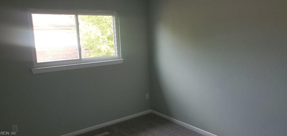 1358 Sierra DR