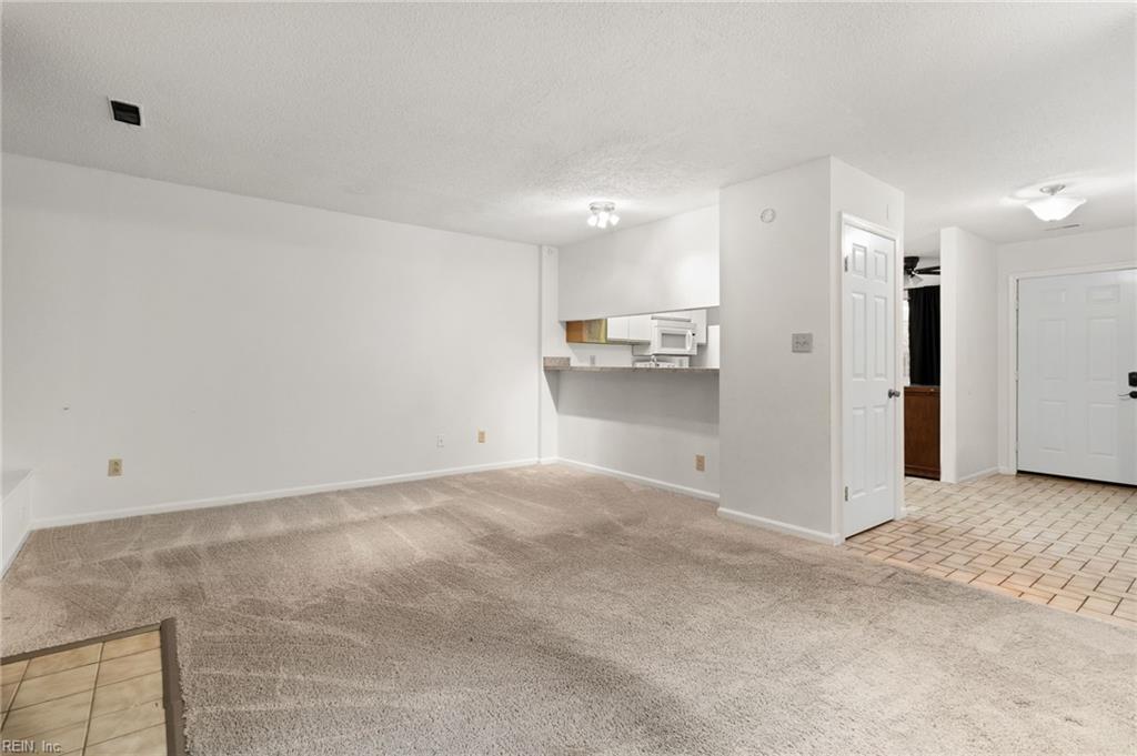 1220 Alder CT