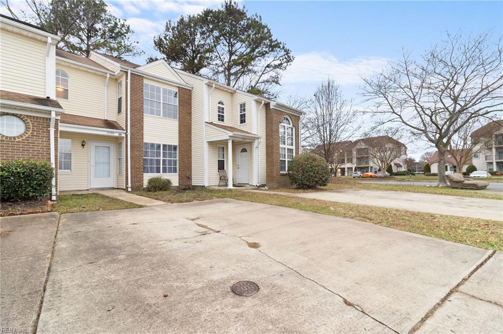 1220 Alder CT