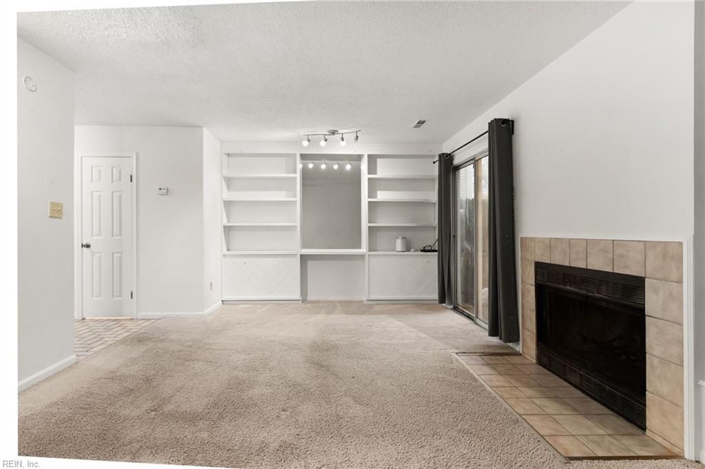1220 Alder CT