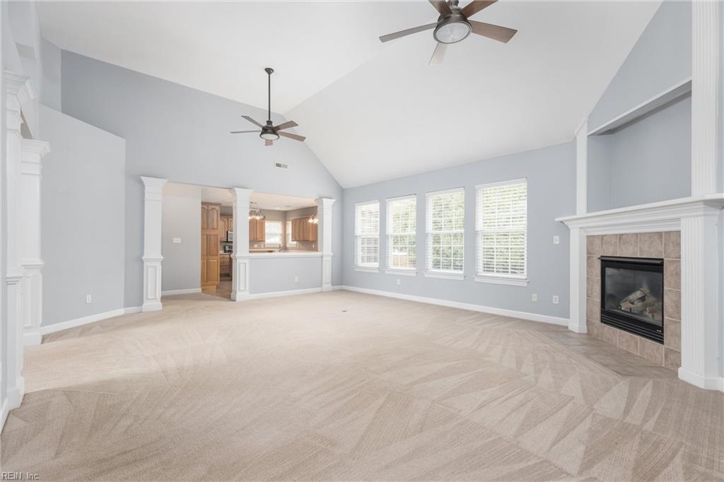 440 Trotters LN