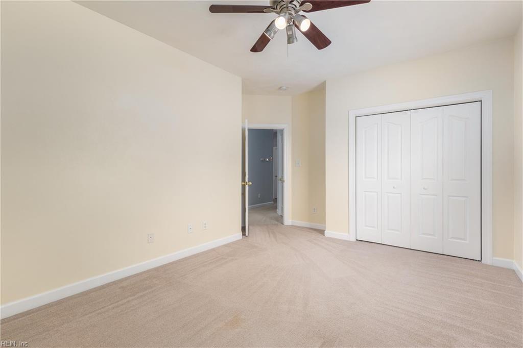 440 Trotters LN