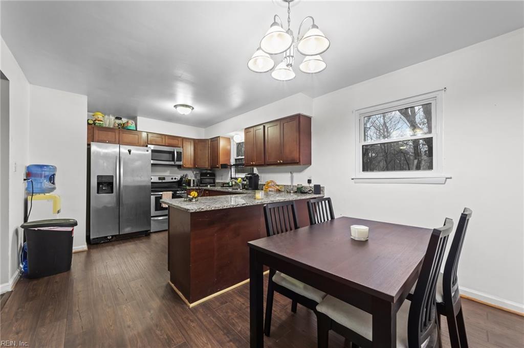 1821 Lockspar CT