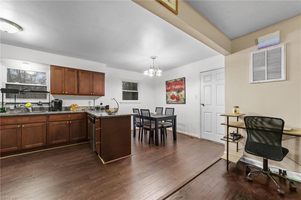 1821 Lockspar CT