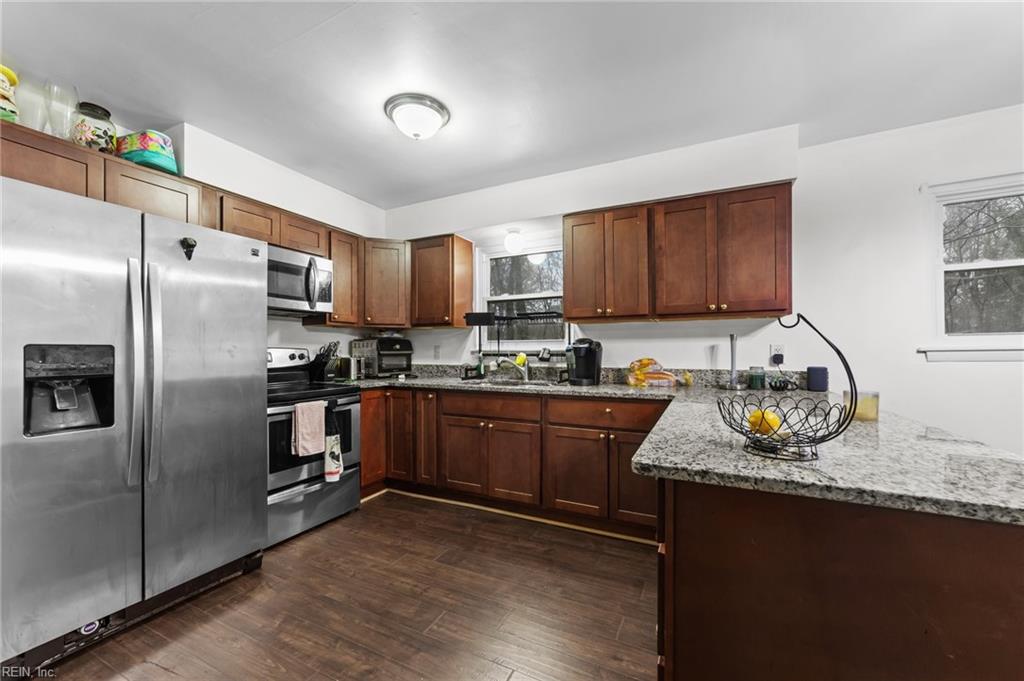 1821 Lockspar CT