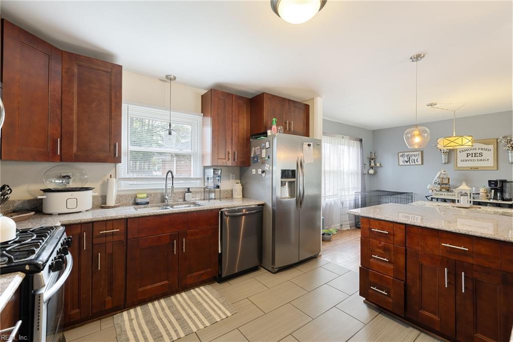 456 Longdale CRES
