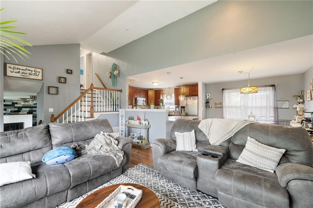456 Longdale CRES