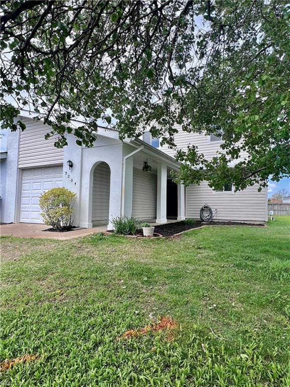3204 Tiverton DR