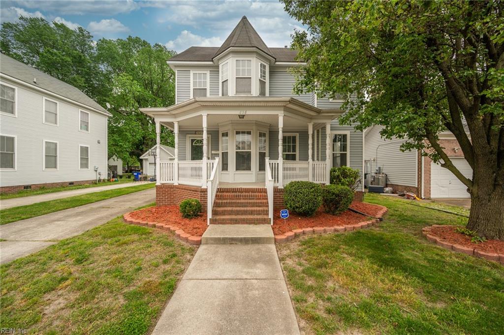 828 Reservoir AVE