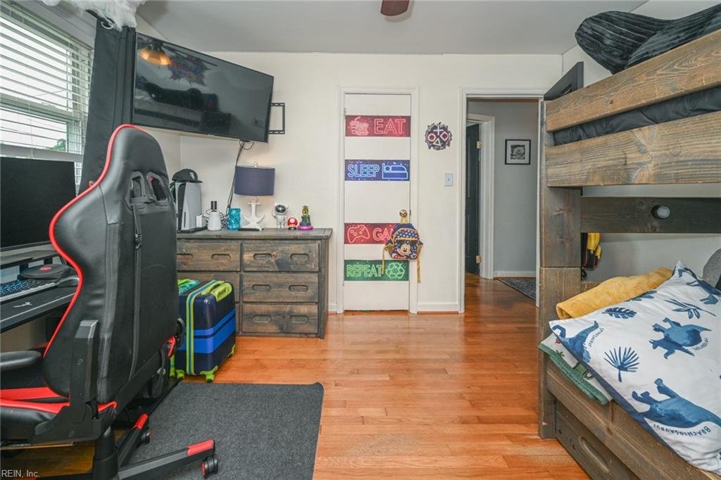1401 Anne AVE