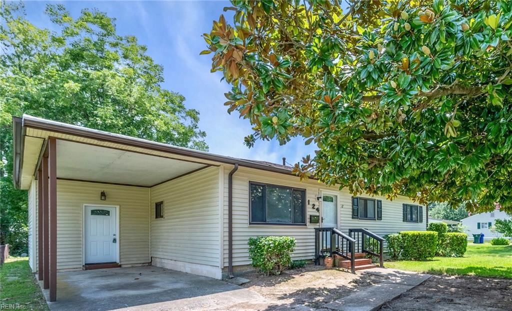 124 Phillips LN