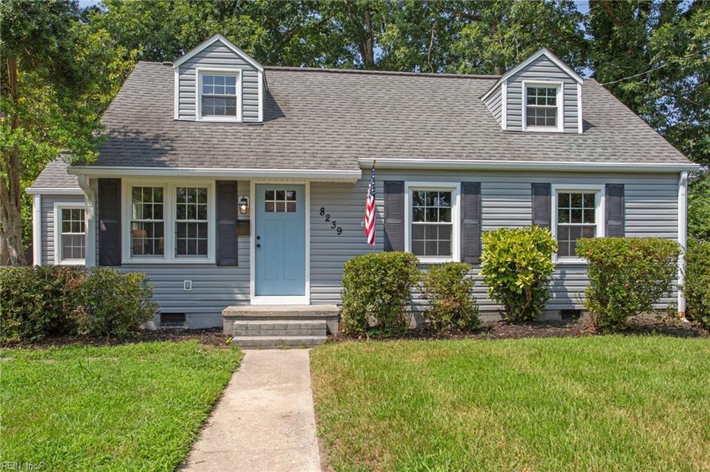 8239 Briarwood Cir