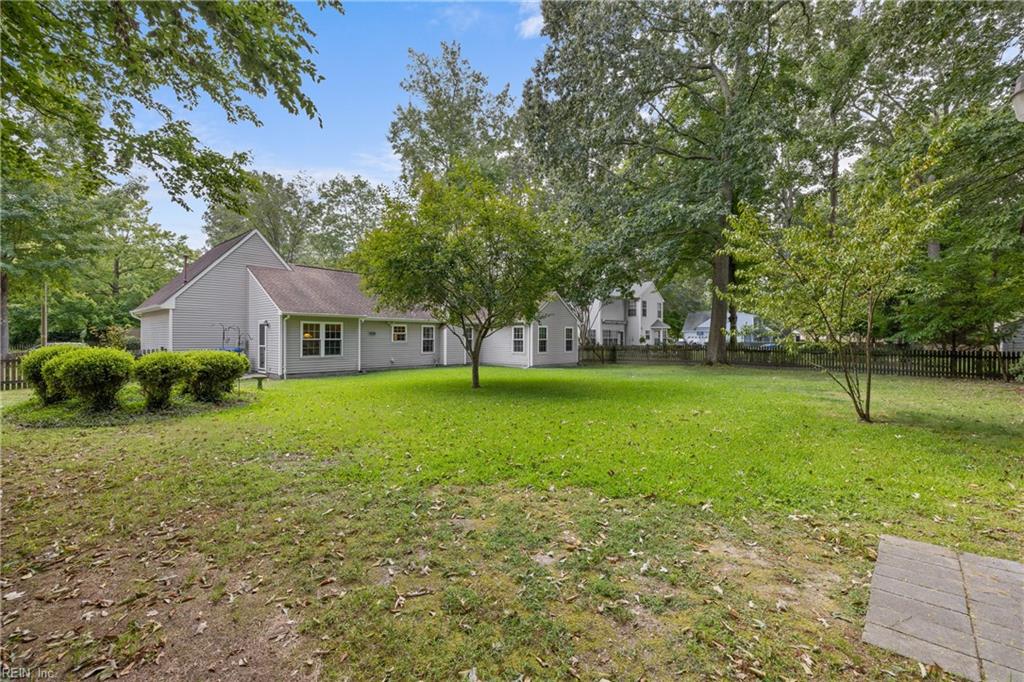 1204 Cutspring RD